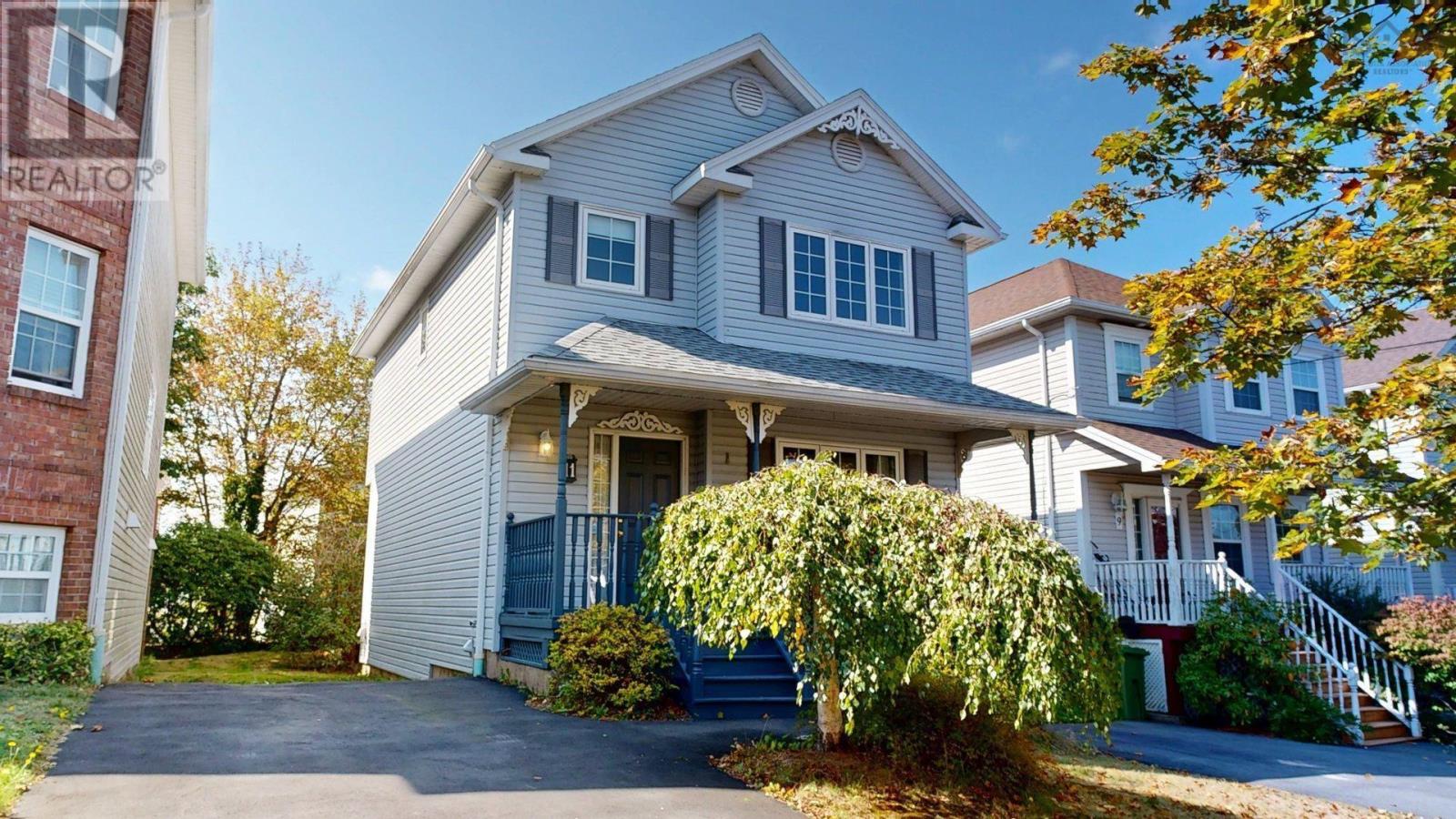 11 Glenbourne Ct, Halifax, NS B3S 1E2