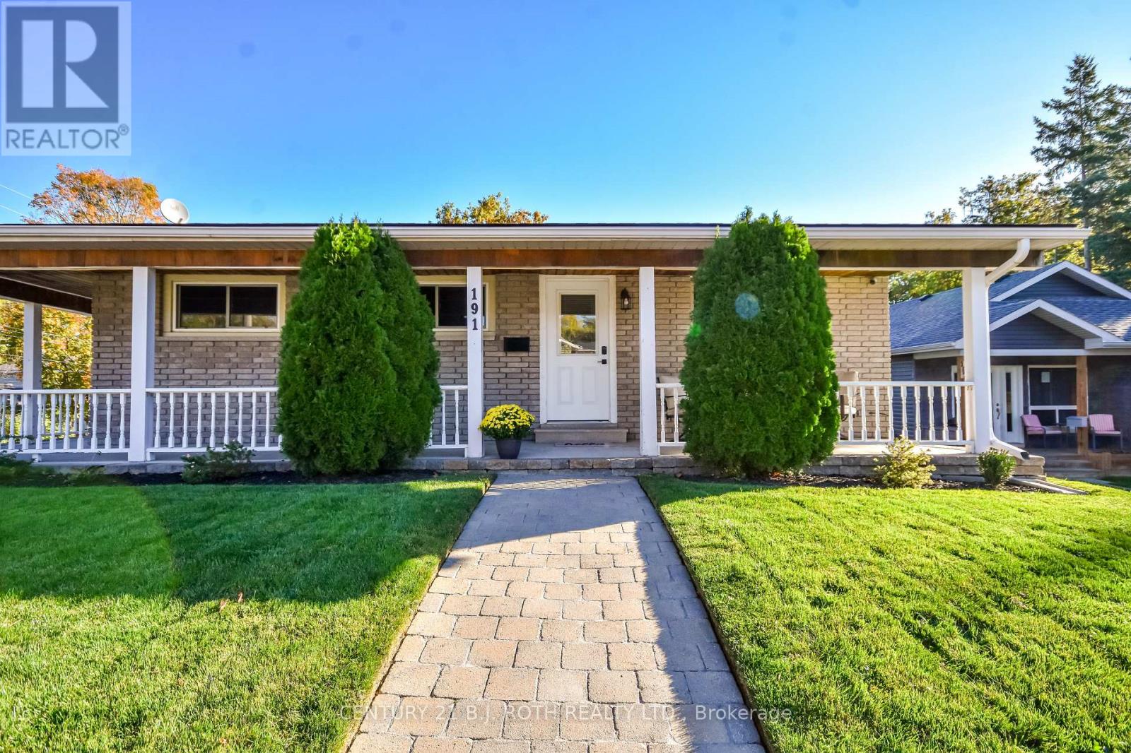 191 George St, Midland, ON L4R 2W3