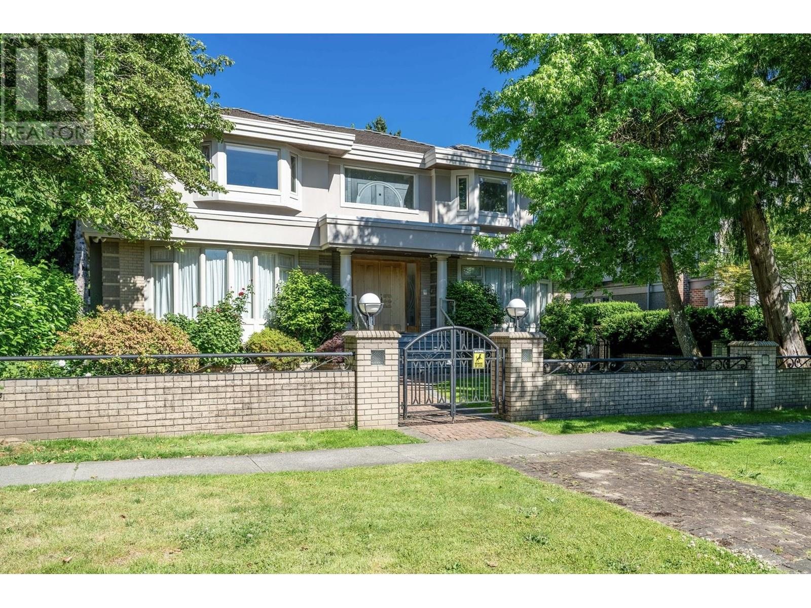 7088 Wiltshire St, Vancouver, BC V6P 5H5