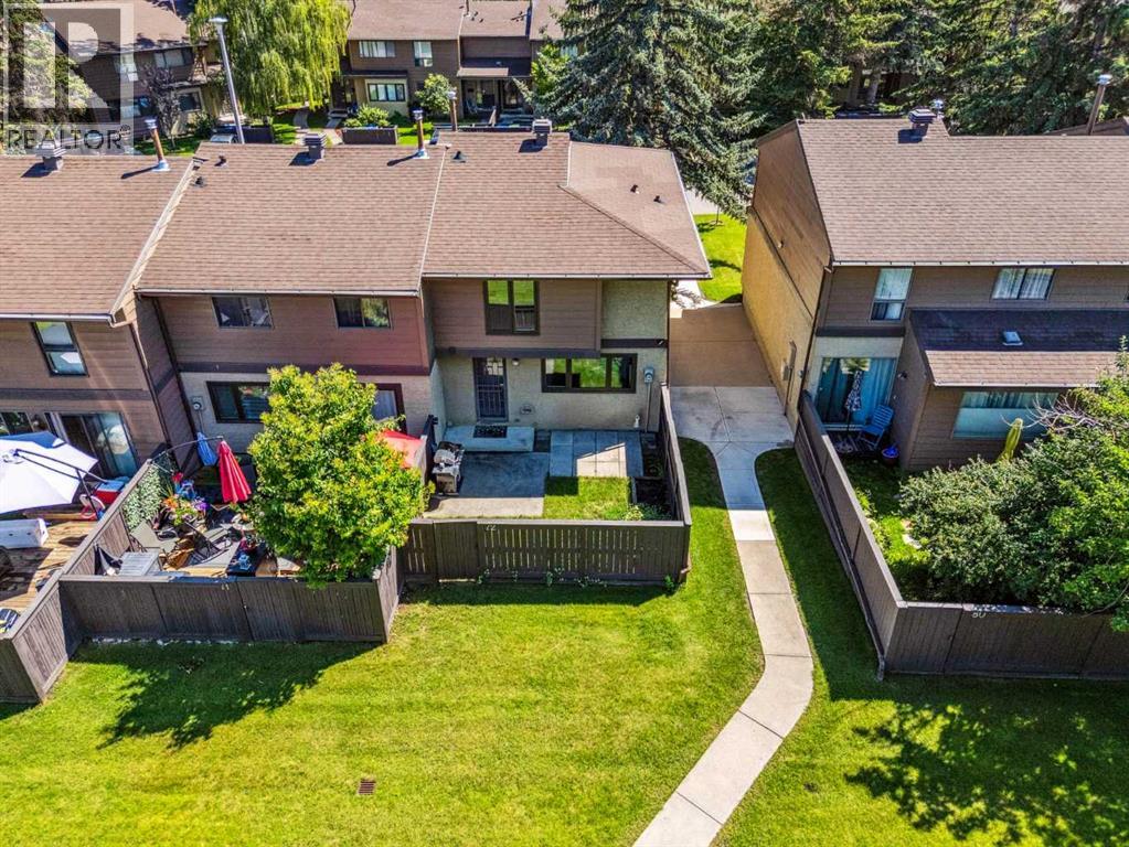 2300 Oakmoor Drive Sw Unit 72, Calgary, AB T2V 4N7