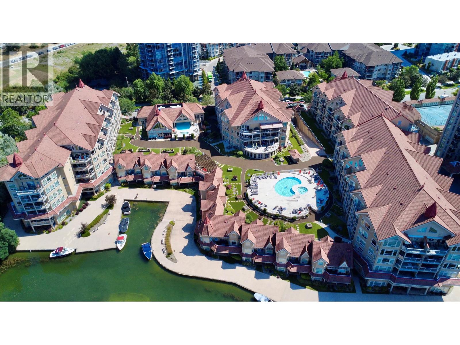 1088 Sunset Drive Unit 410, Kelowna, BC V1Y 9W1