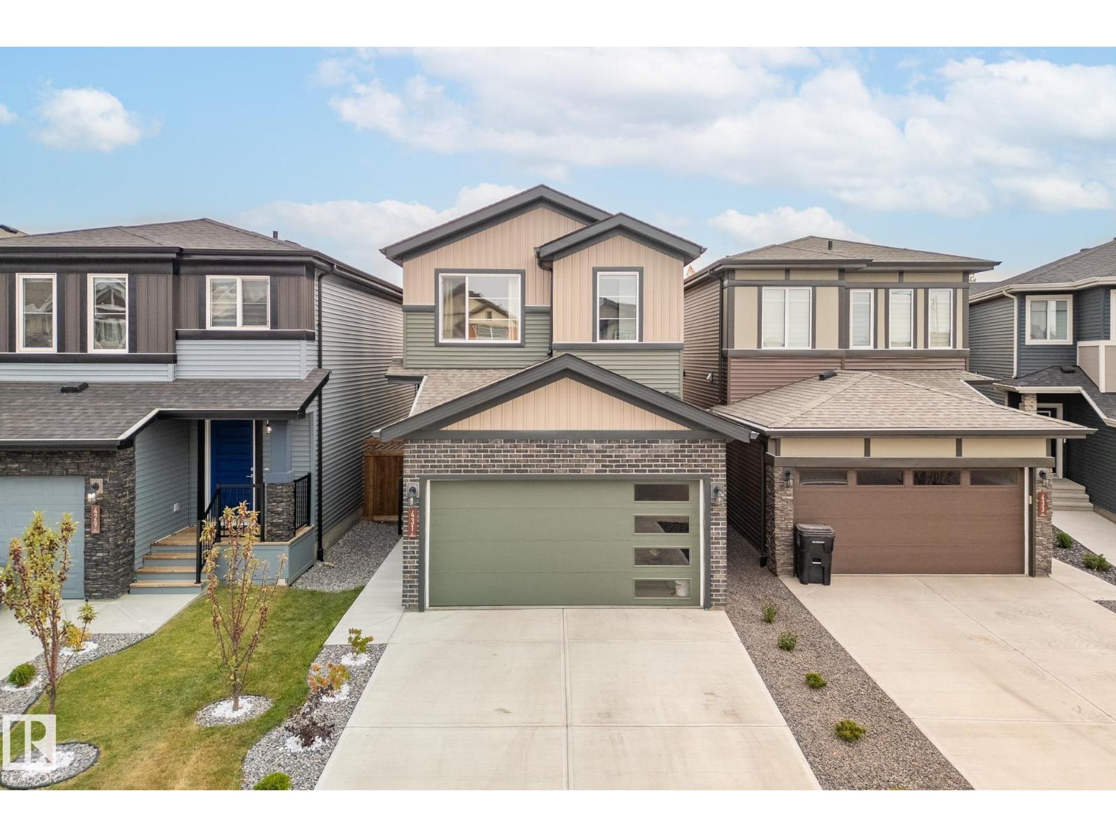 431 Conroy Cr SW, Edmonton, AB T6W 5A9