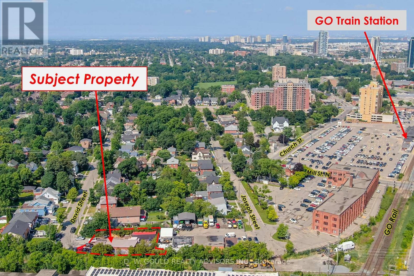69 David St, Brampton, ON L6X 1J6