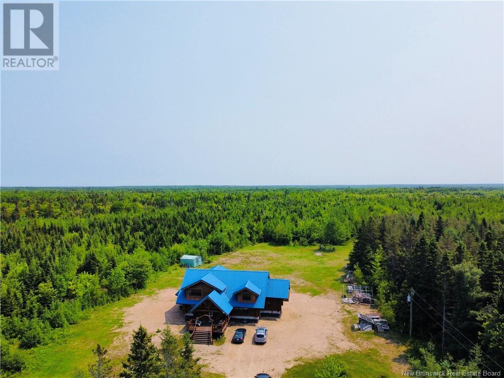 50 Chemin Duval, Petit-paquetville, NB E8R 2C7