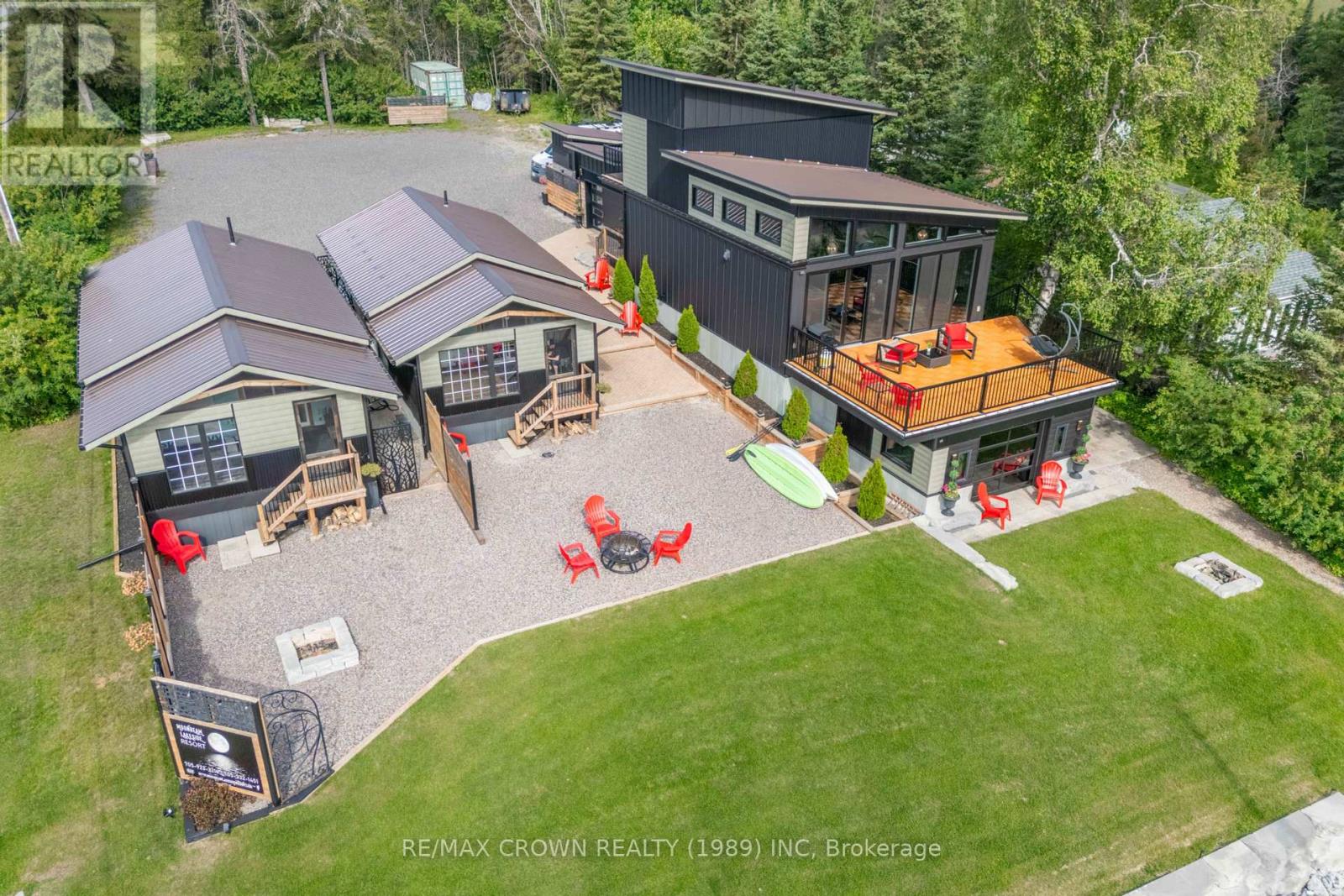 2 Patterson Rd, Moonbeam, ON P0L 1V0