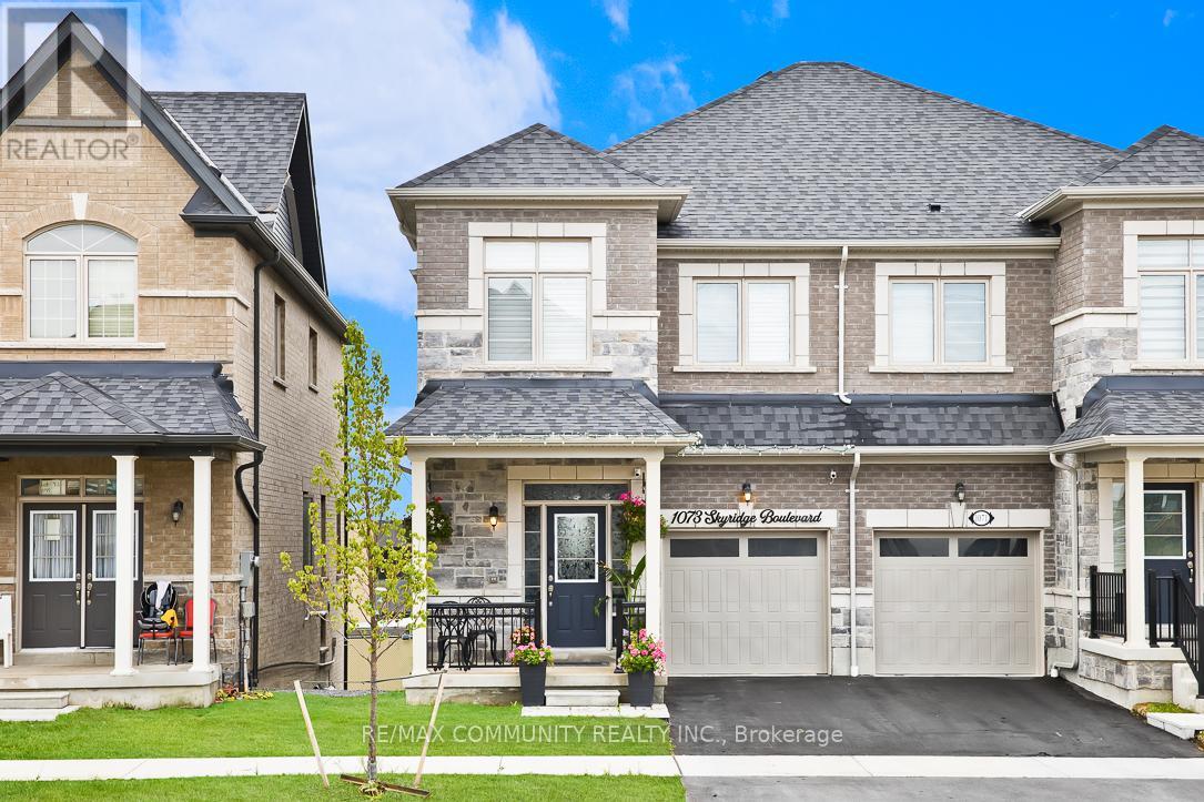 1073 Skyridge Blvd, Pickering, ON L1X 0M8
