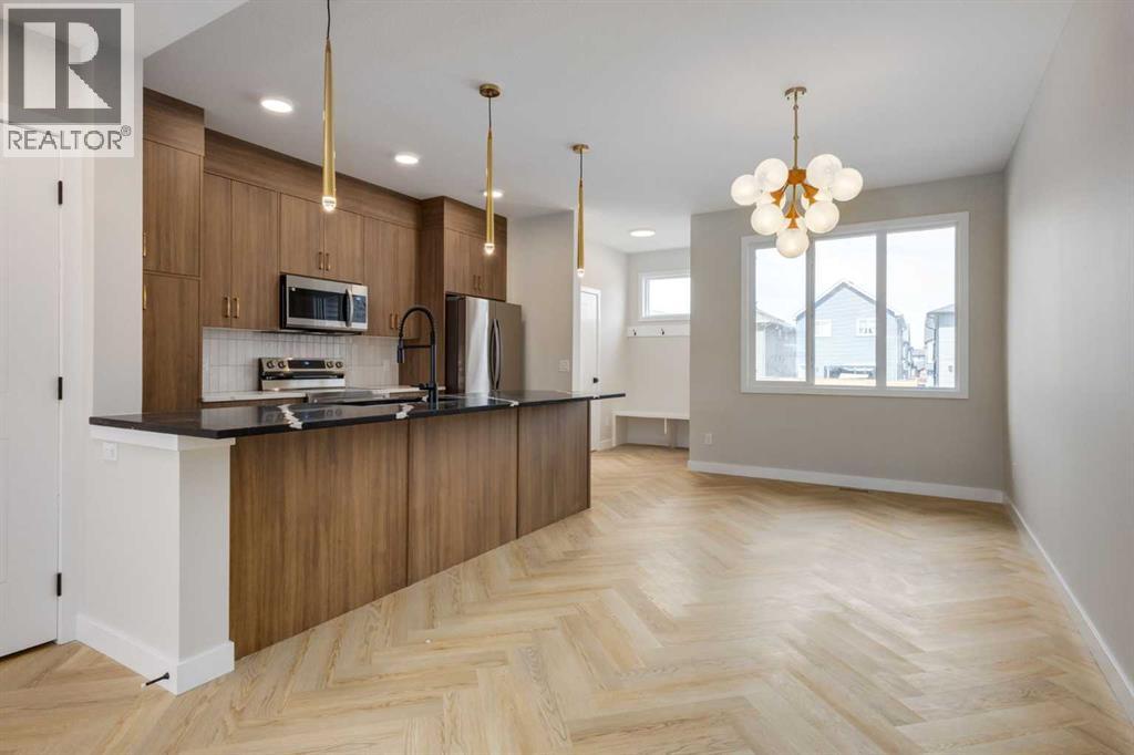 261 Cobblestone Gate, Airdrie, AB T4B 5W3