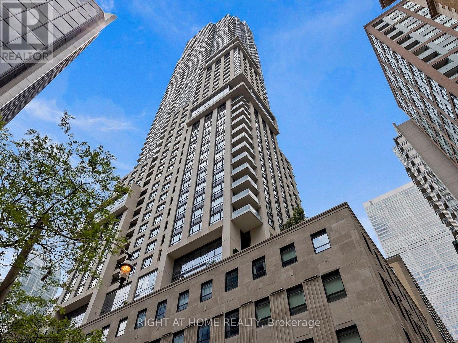 1904 88 Scott St, Toronto Church-yonge Corridor, ON M5E 0A9
