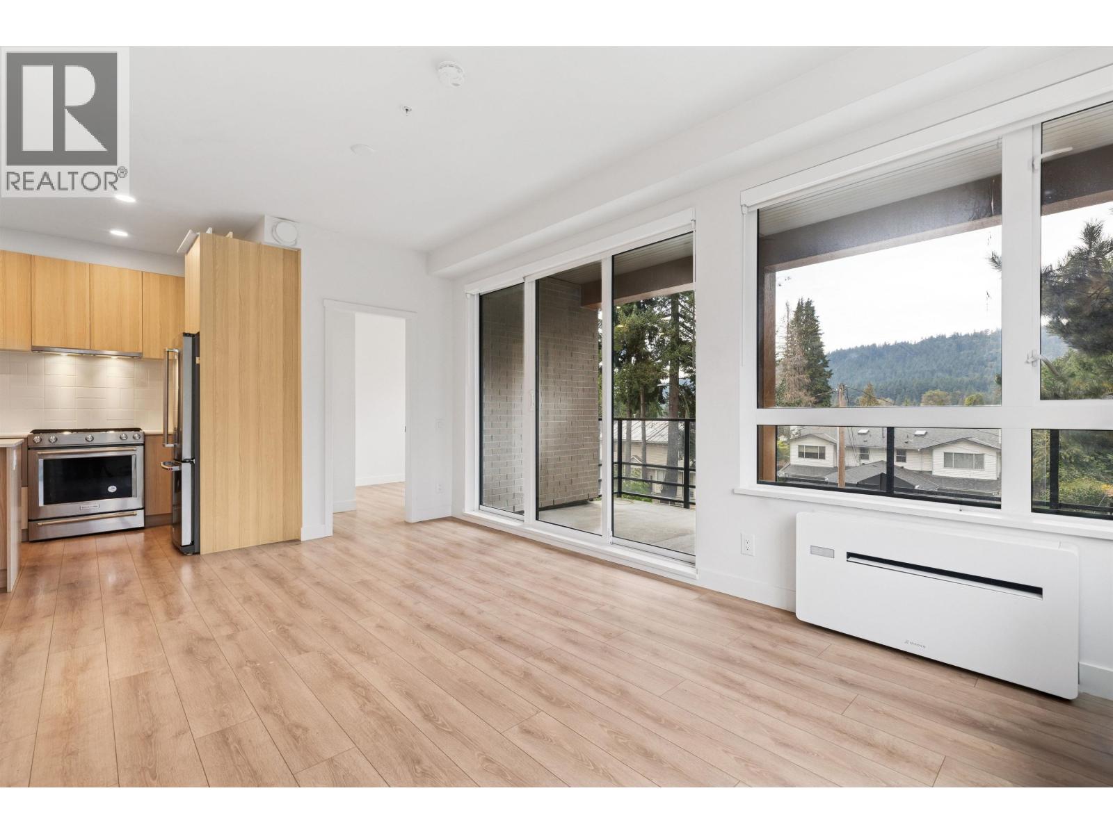 741 Anskar Court Unit 308, Coquitlam, BC V3J 0N3