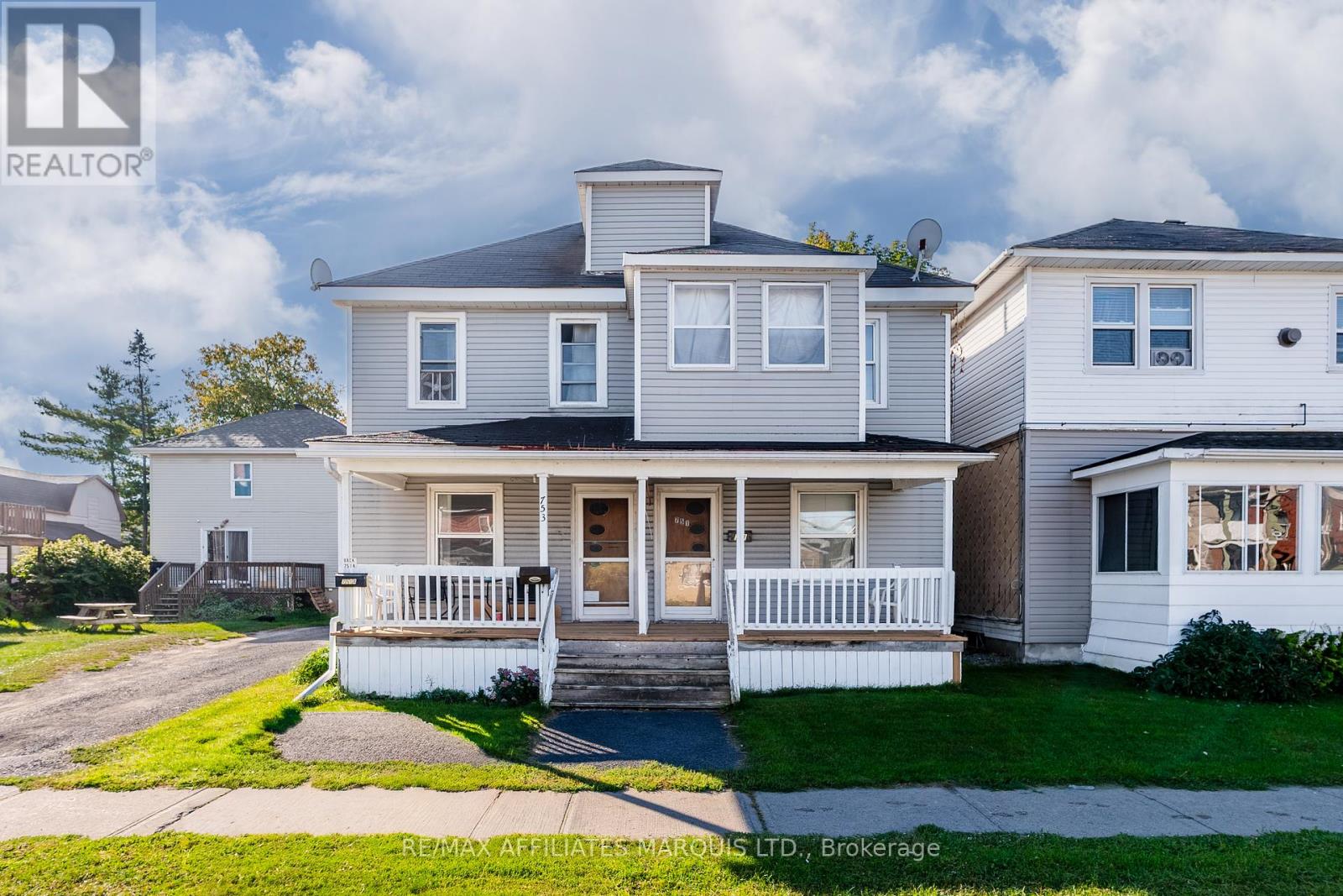 753 First St E, Cornwall, ON K6H 1M3