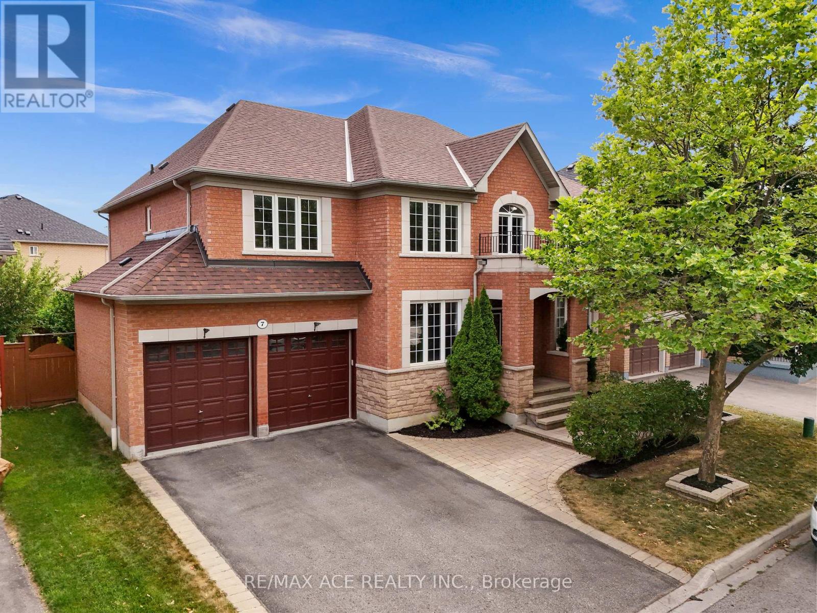 7 Weston Cres, Ajax, ON L1T 0C7