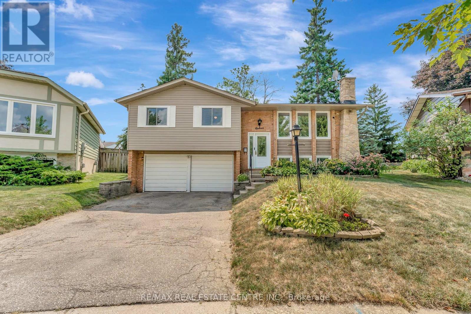 11 Brassey Ct, Kitchener, ON N2P 1J2