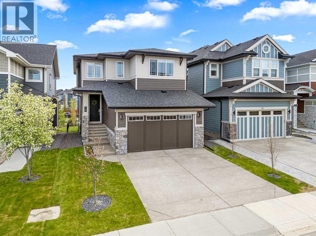 19 Sundown Cres, Cochrane, AB T4C 2T2