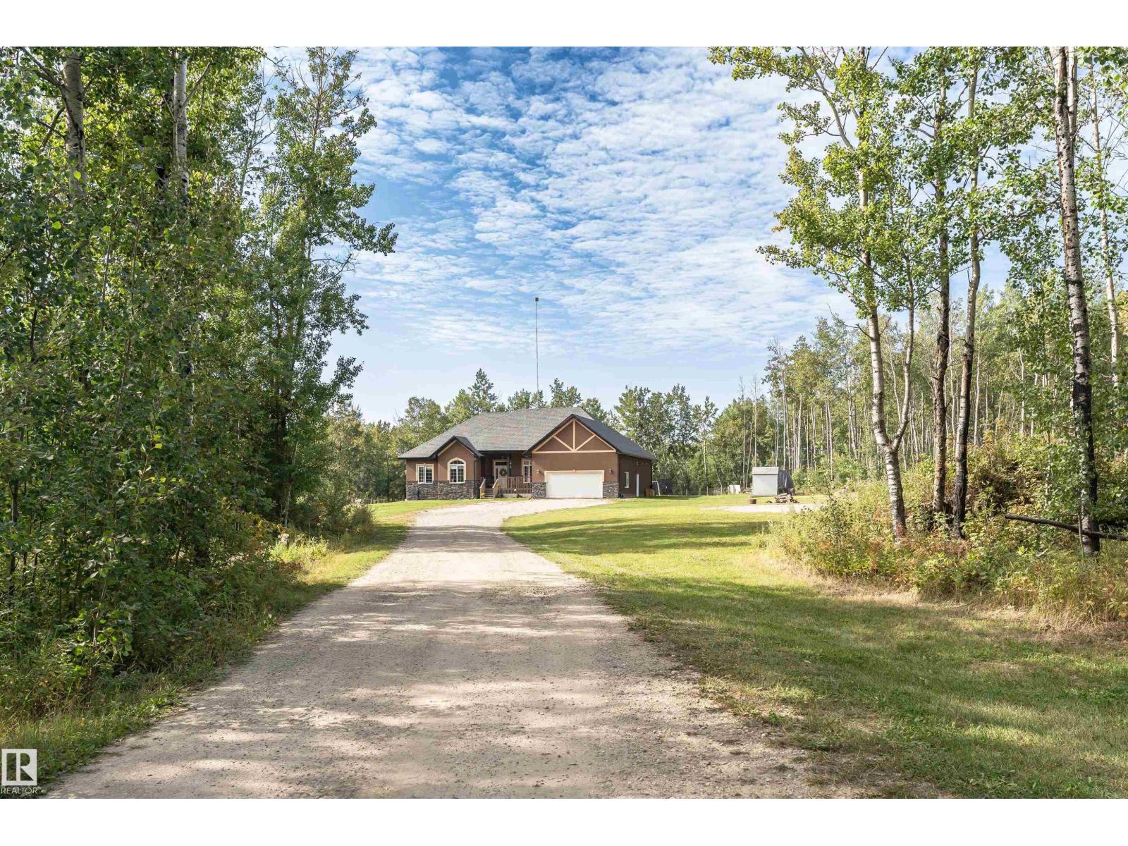 1225 Twp Road 554a, Onoway, AB T0E 1V0