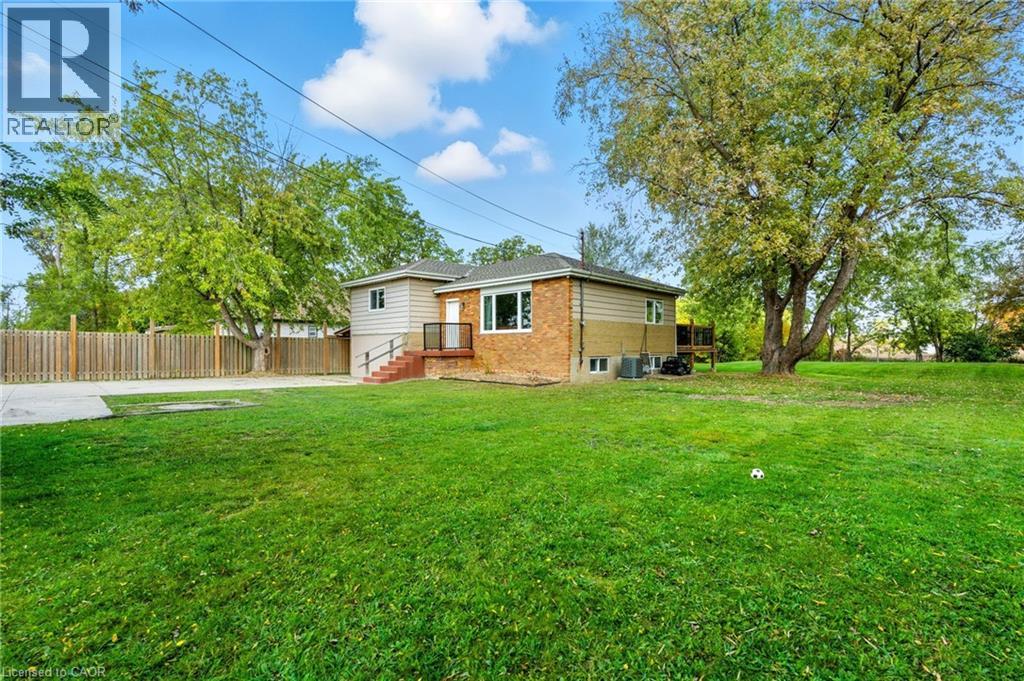 293 Apt 20 Regional Rd, Stoney Creek, ON L8J 3H4