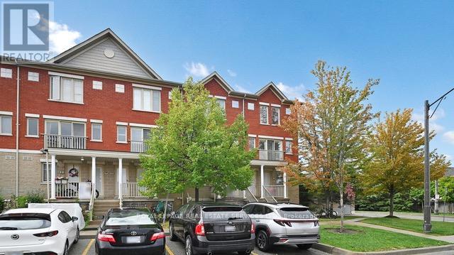 4 5050 Interpid Dr, Mississauga, ON L5M 0E5