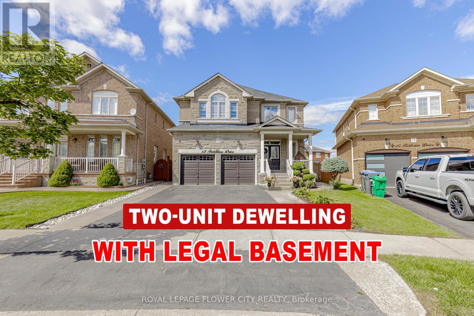 12 Fieldview Dr, Brampton, ON L6P 2X7