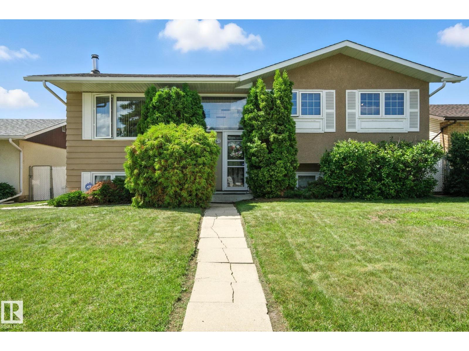 81 St Nw Unit 14936, Edmonton, AB T5C 1P5