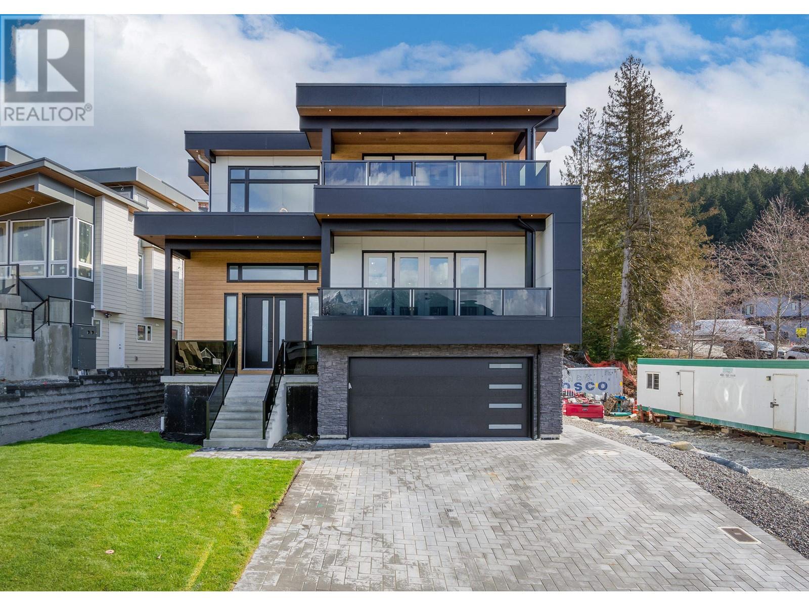 3385 Mamquam Road Unit 4, Squamish, BC V8B 0E3