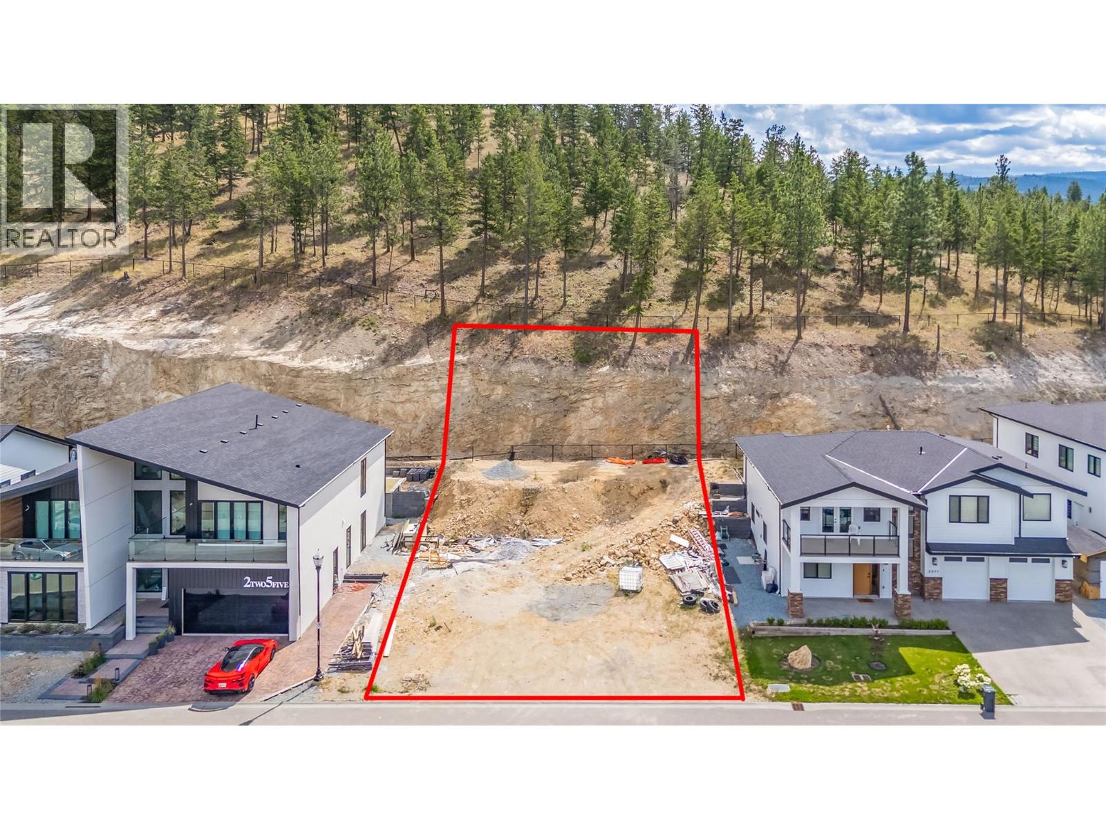 2263 Lavetta Dr, Kelowna, BC V1P 1V1