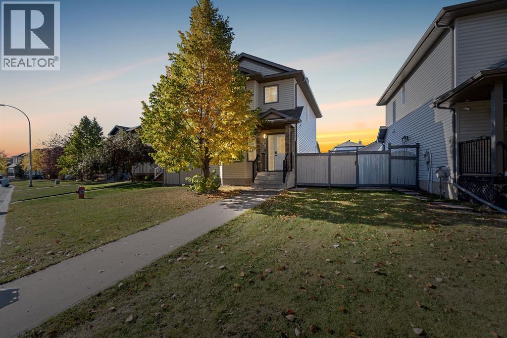 216 Coyote Cres, Fort Mcmurray, AB T9K 0C6
