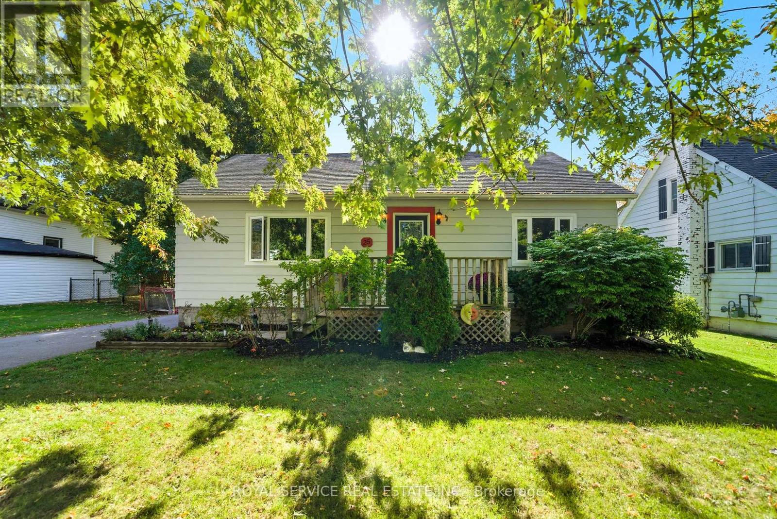25 King St W, Cramahe, ON K0K 1S0