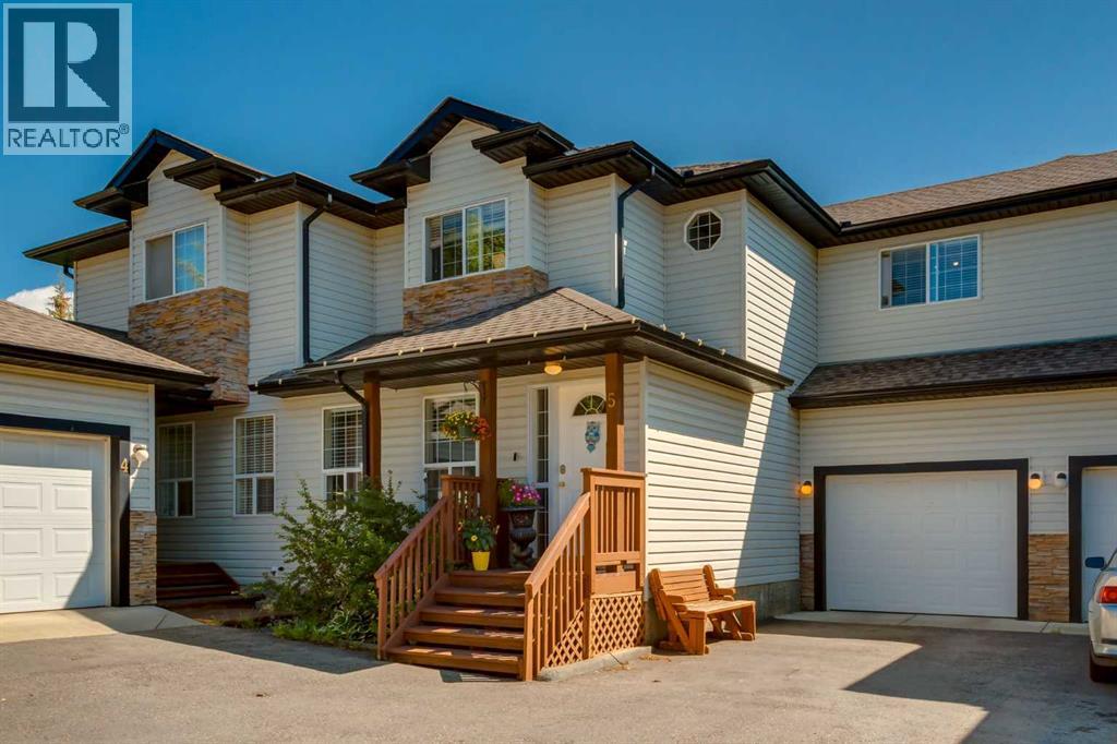 135 Bow Ridge Drive Unit 5, Cochrane, AB T4C 2G3