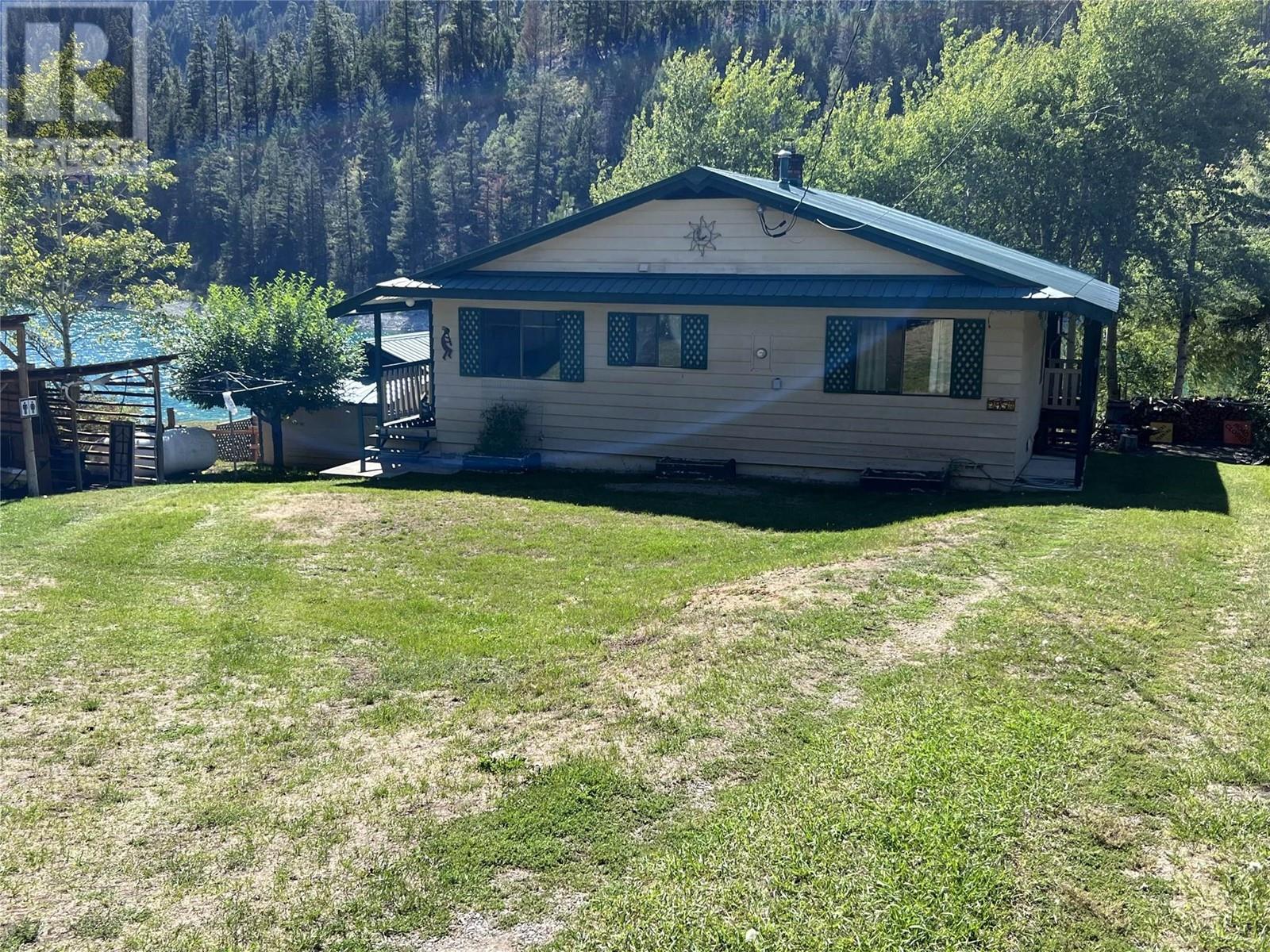 2954 Allison Lake Rd, Princeton, BC V0X 1W0
