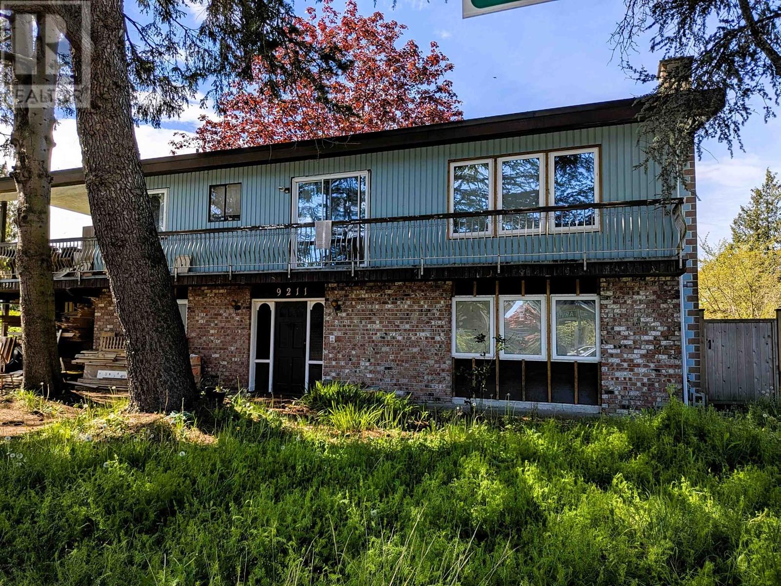 9211 Arvida Dr, Richmond, BC V7A 4K5