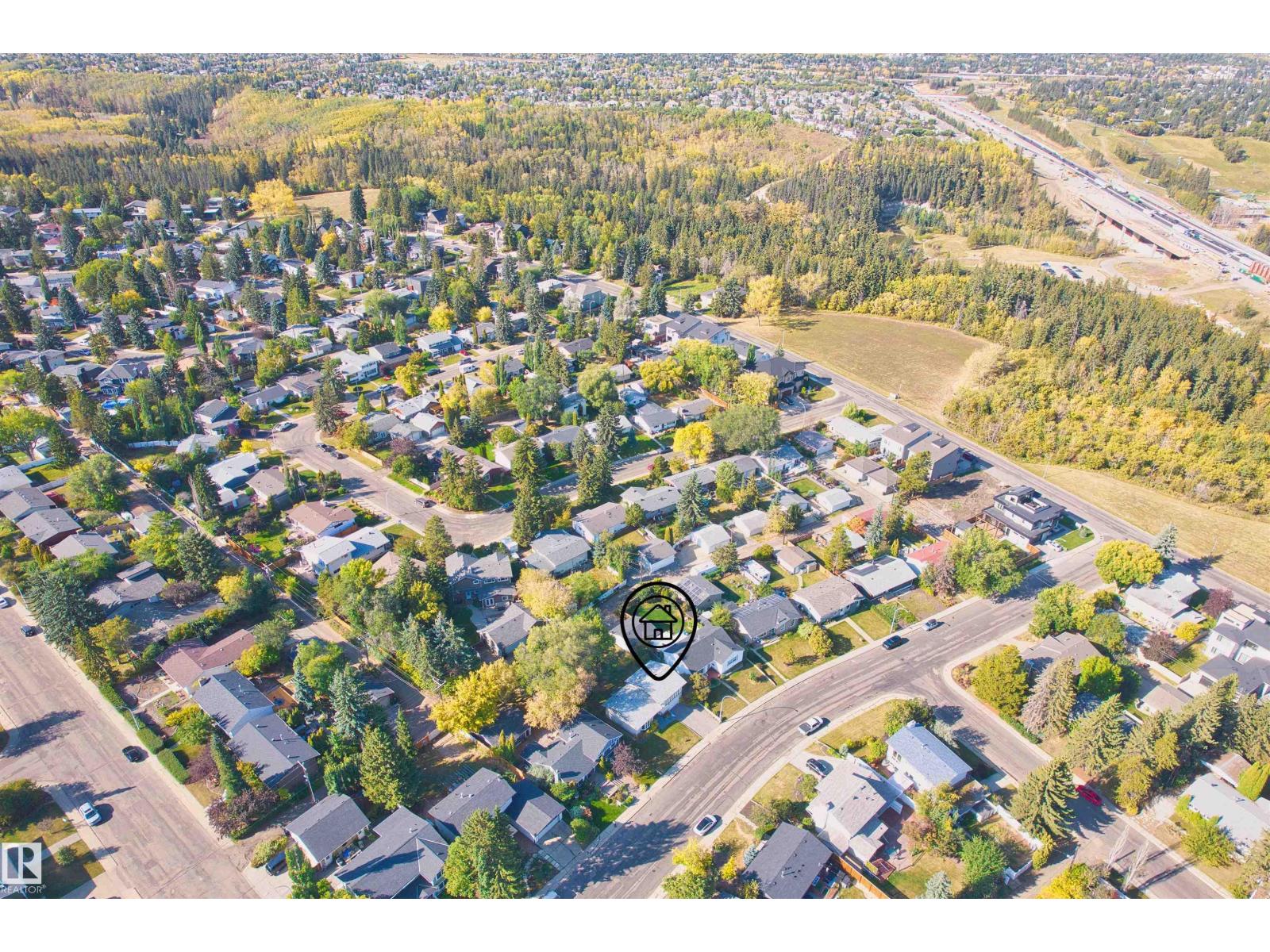 121 St Nw Unit 4218, Edmonton, AB T6J 1Y8