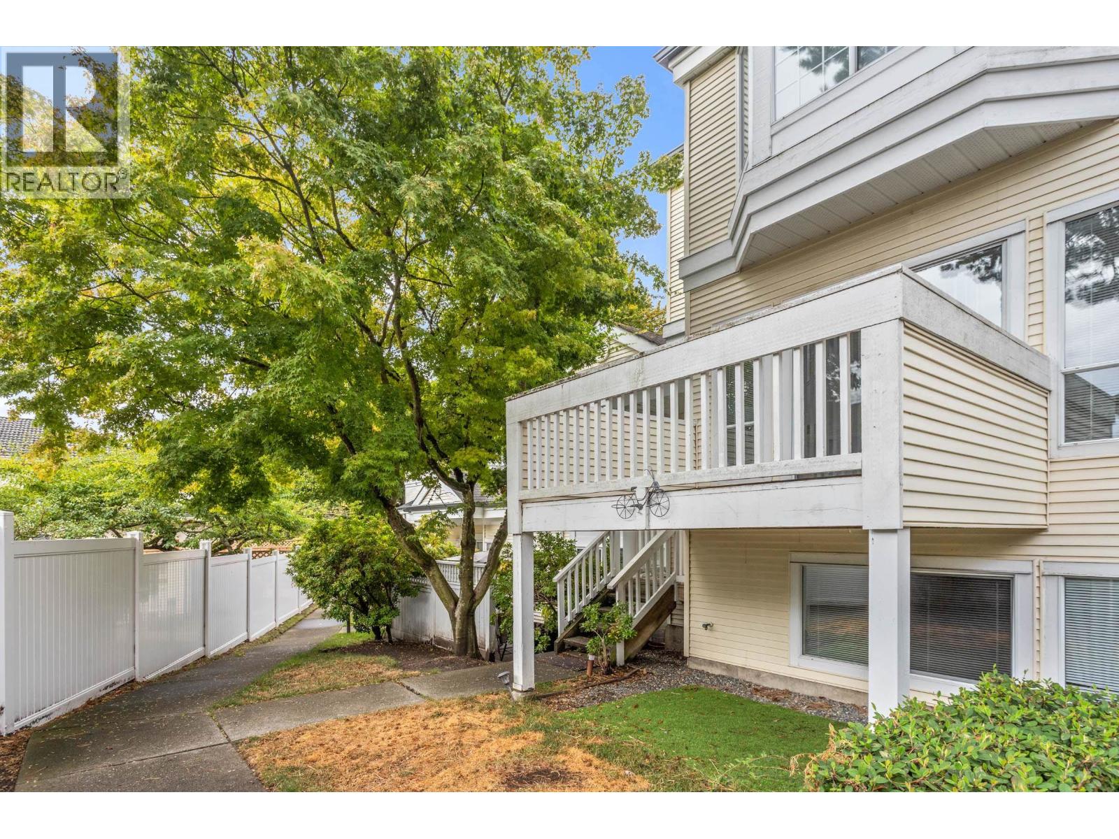 12500 Mcneely Drive Unit 11, Richmond, BC V6V 2S4