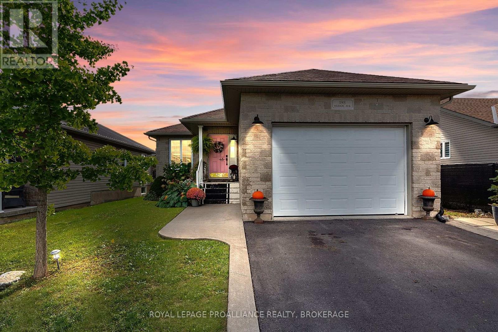 198 Kildare Ave, Loyalist, ON K7N 0A4