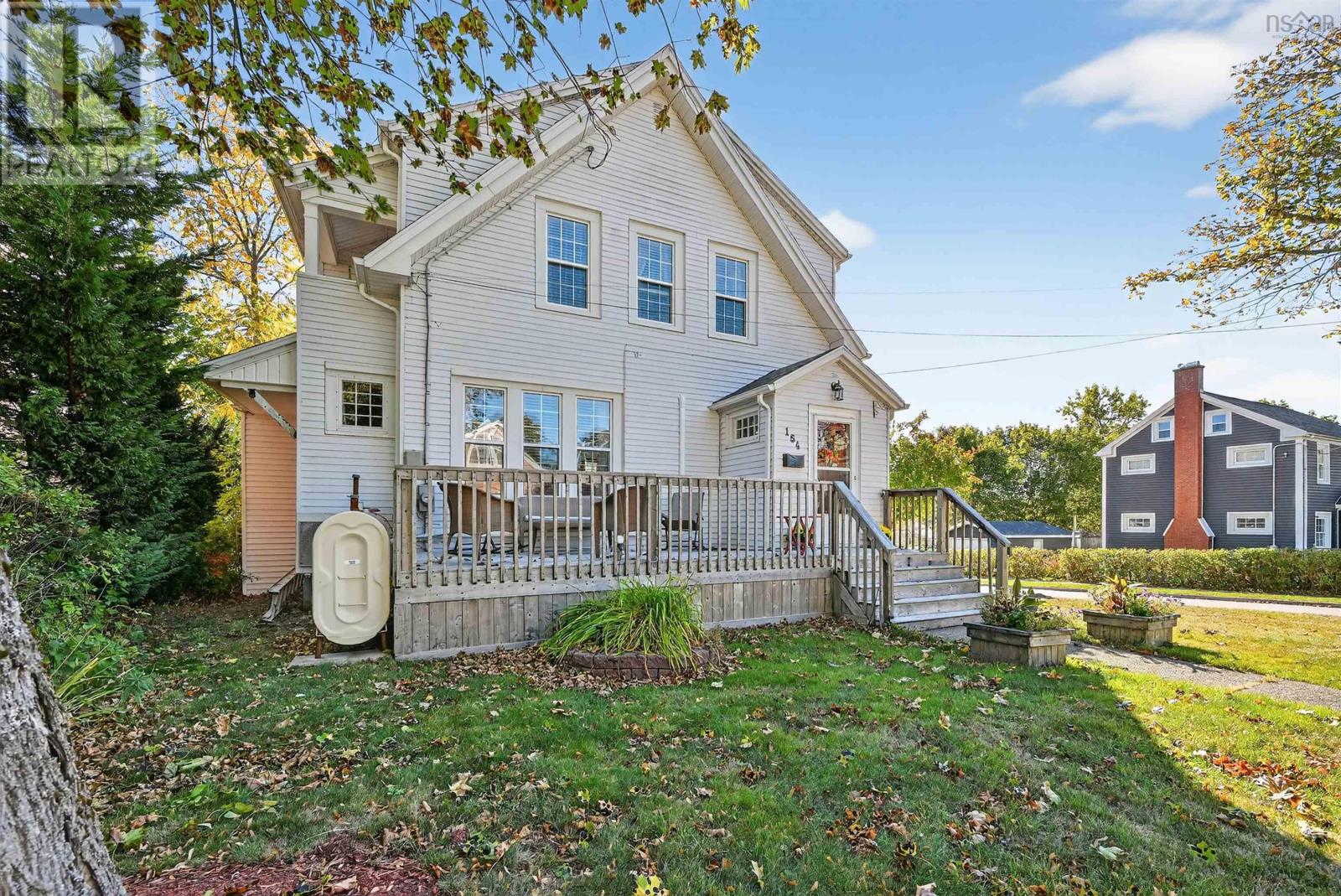 164 Royal Ave, Sydney, NS B1P 4M6