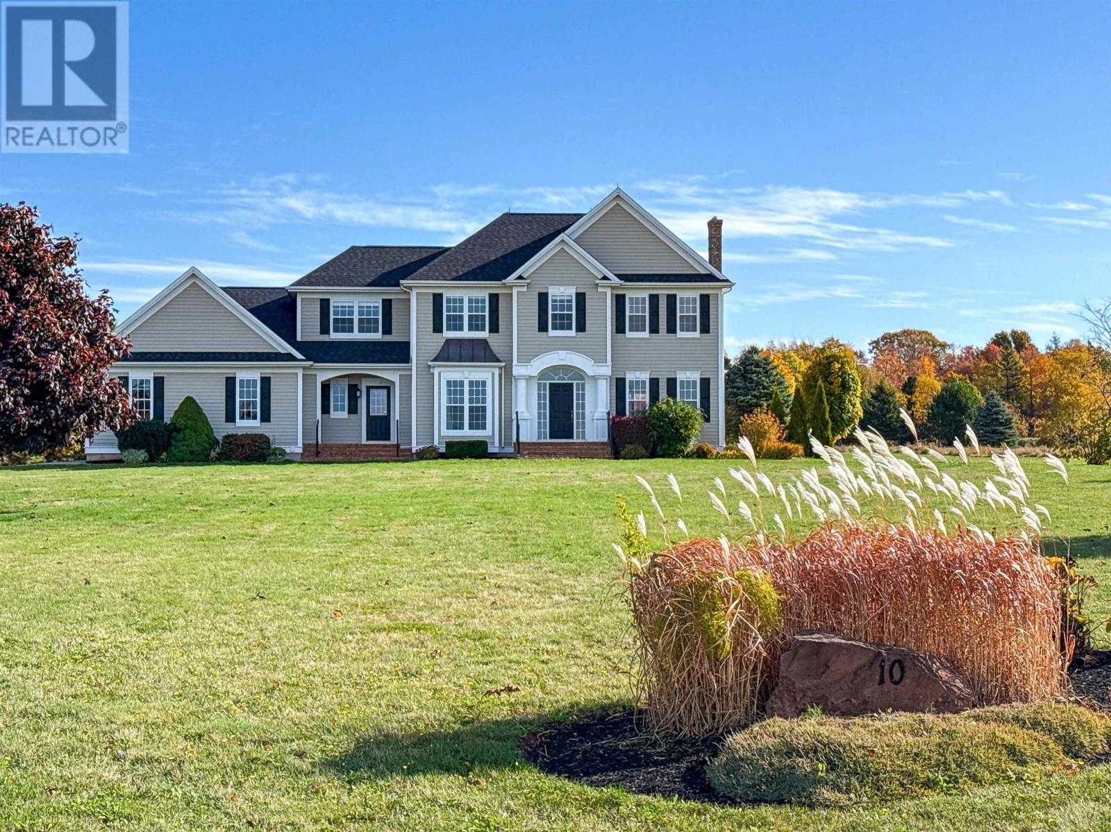 10 Galway Ct, Stratford, PE C1B 1P2