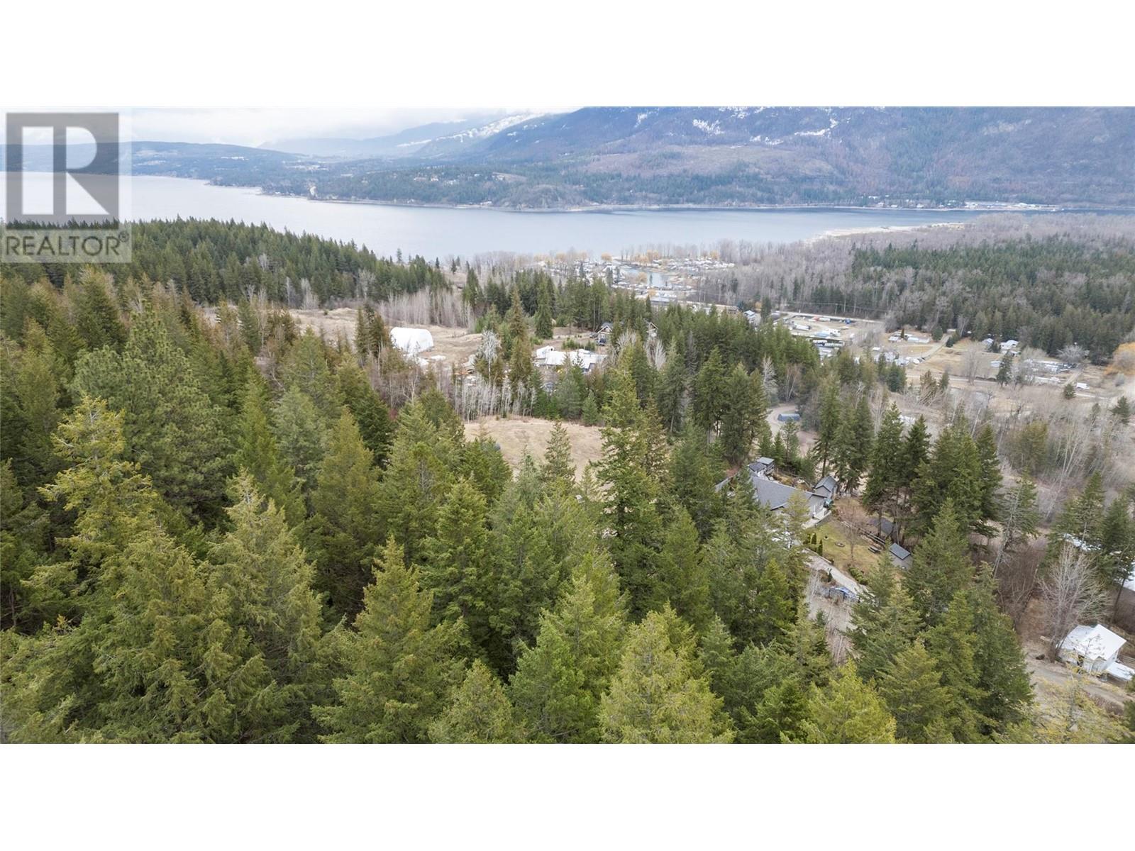 2481 Squilaxanglemont Road Unit 21, Lee Creek, BC V0E 1M4