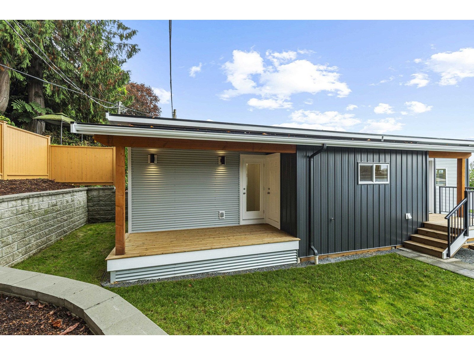 34519 Lougheed Highway Unit 10, Mission, BC V2V 6N7