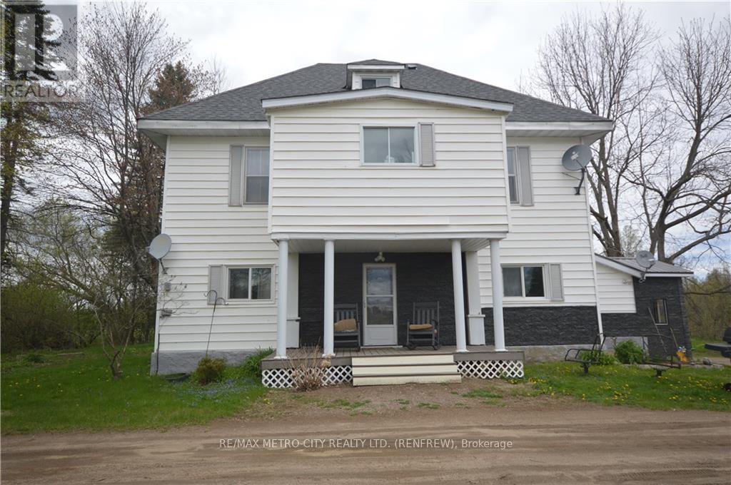 2879 Lake Dore Rd, North Algona Wilberforce, ON K7V 1X0