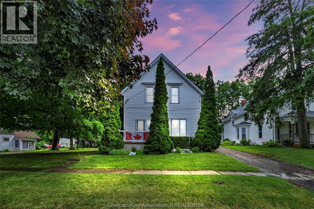 25 Victoria Ave, Chatham-Kent, ON N0P 2C0