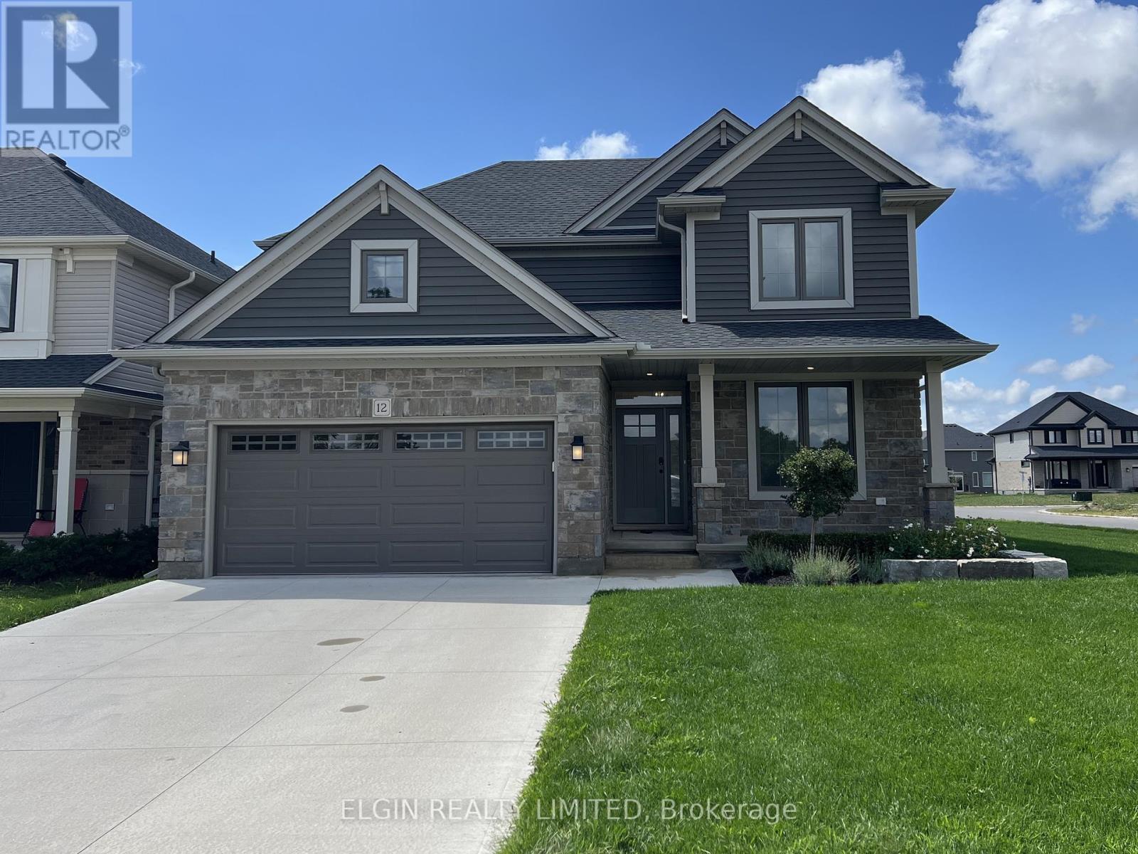 12 Braun Ave, Tillsonburg, ON N4G 0K5