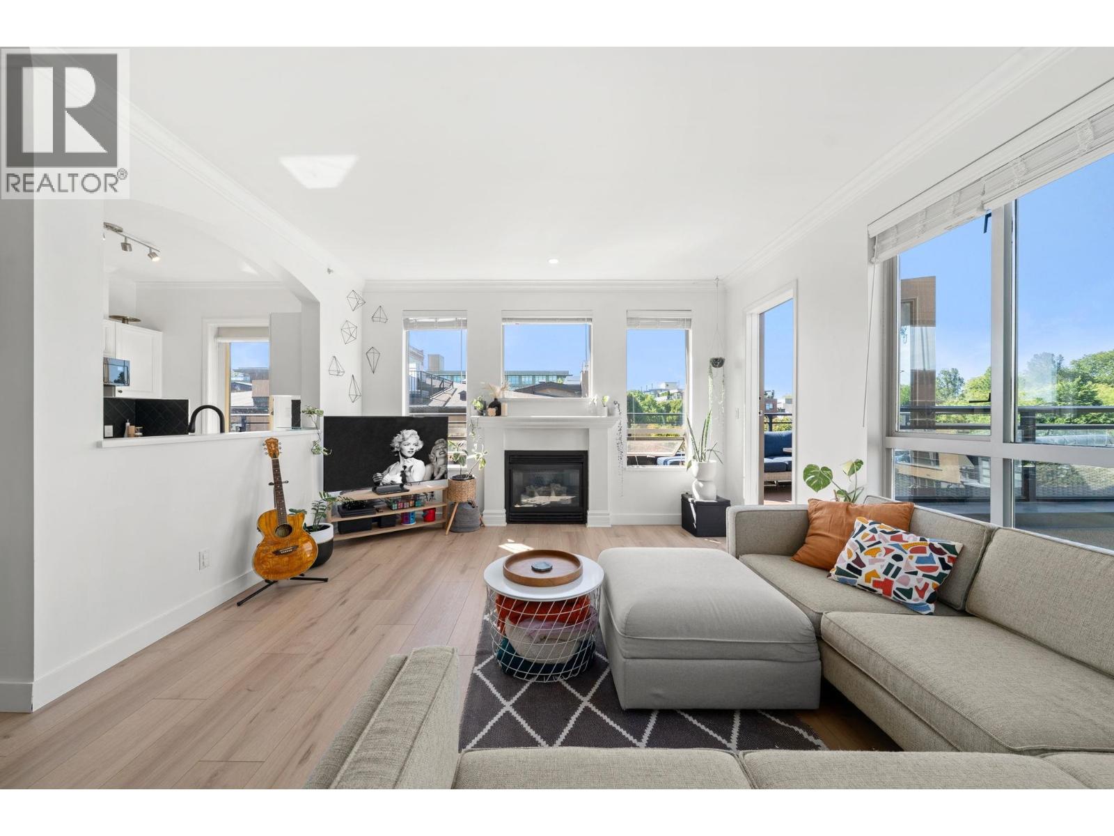 2175 Salal Drive Unit 400, Vancouver, BC V6K 4V2