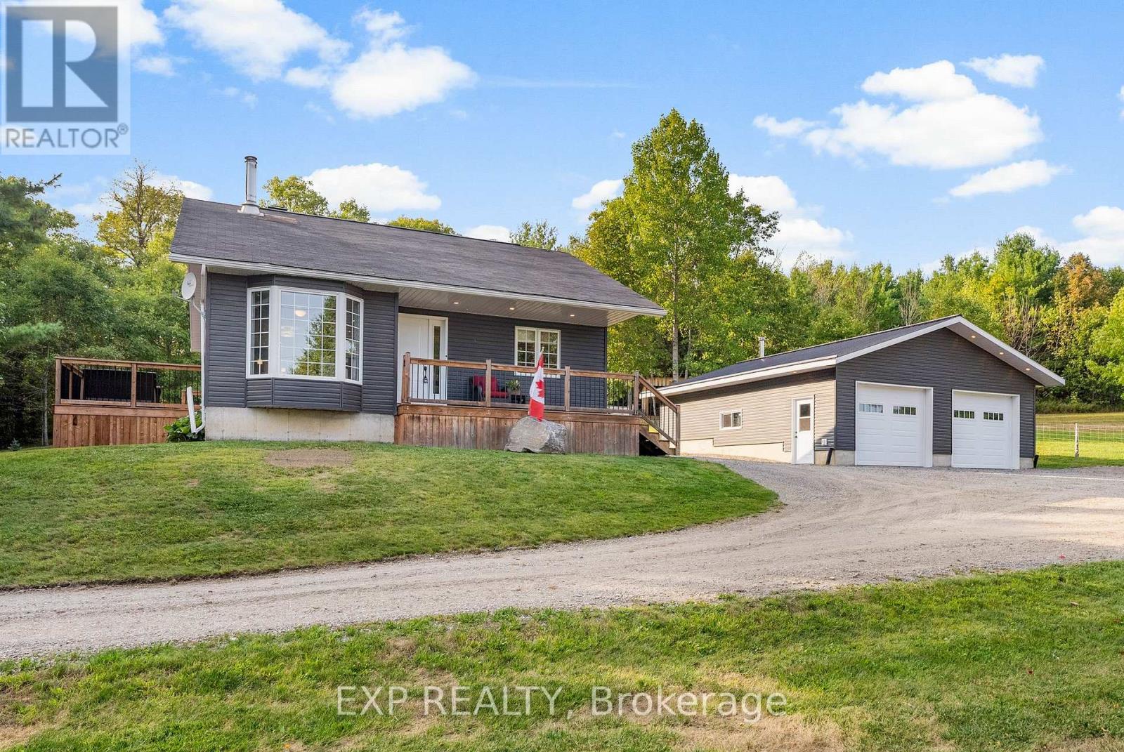 12 Riopelle Rd, Mcnabbraeside, ON K0J 1G0