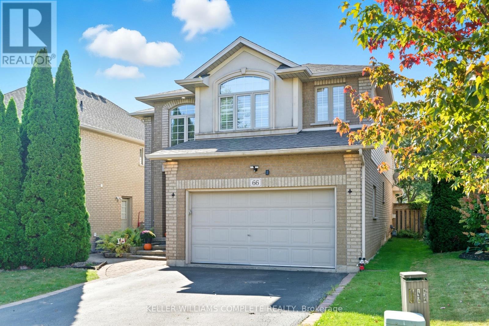 66 Suffolk St, Hamilton, ON L9K 1M9