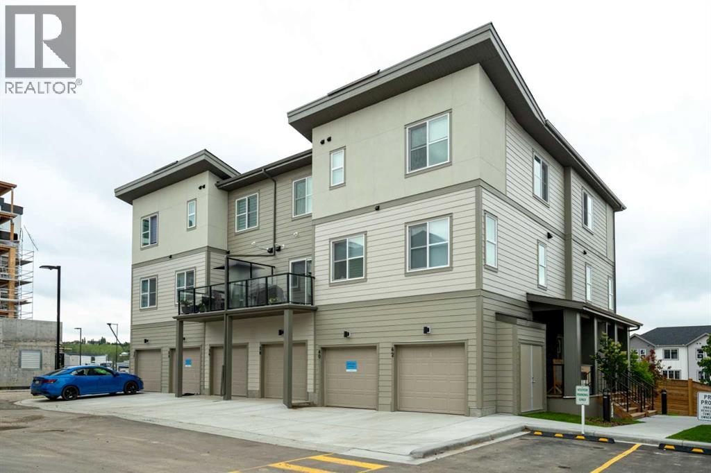 2117 81 Street Sw Unit 60, Calgary, AB T3H 6H5