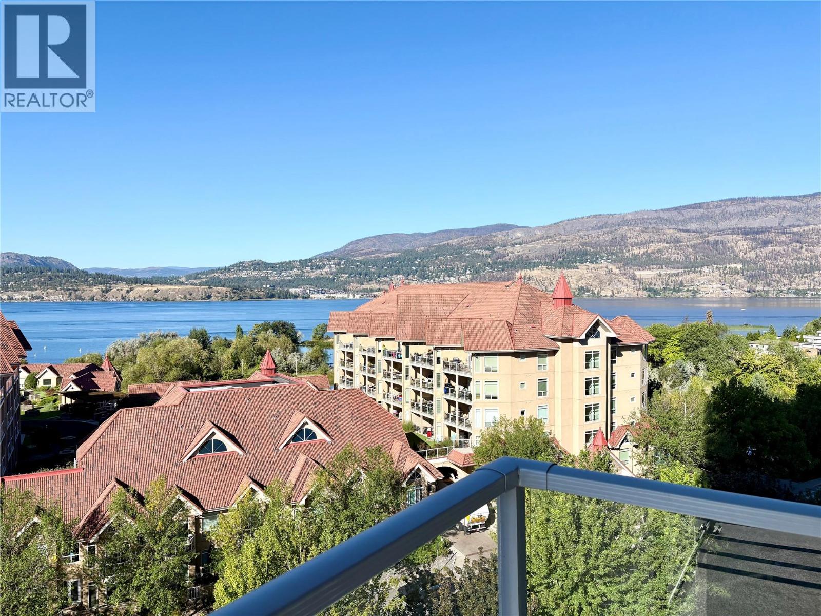 1075 Sunset Drive Unit 906, Kelowna, BC V1Y 9Y9