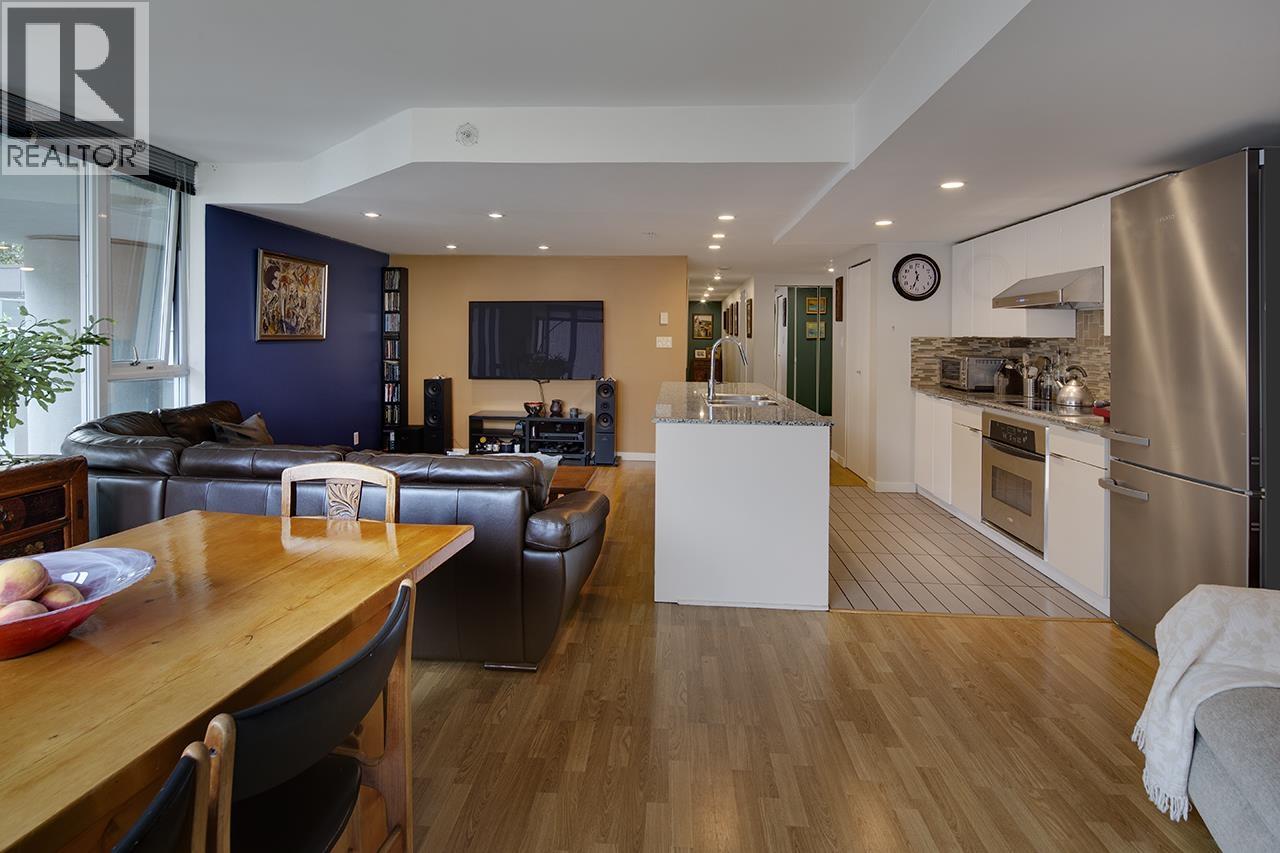 788 Hamilton Street Unit 609, Vancouver, BC V6B 0E9