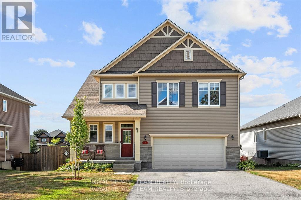 221 Santiago St, Carleton Place, ON K7C 0C7