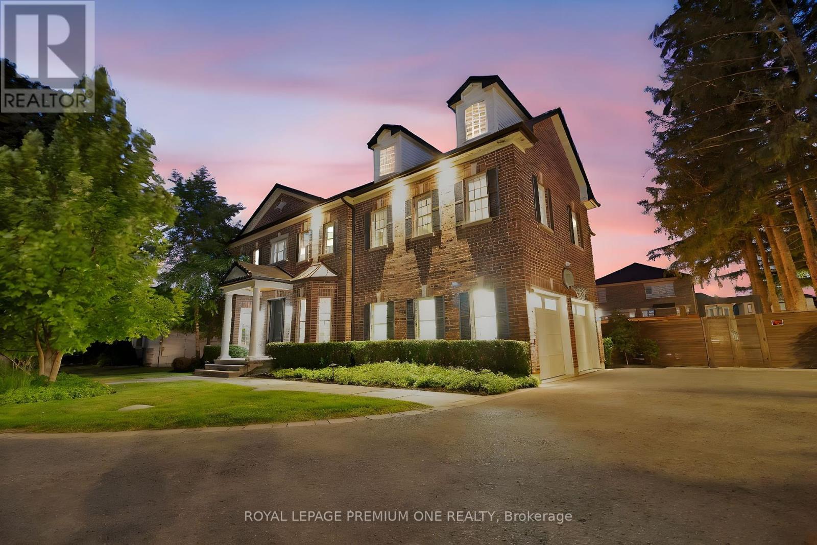 667 Nashville Rd, Vaughan, ON L0J 1C0