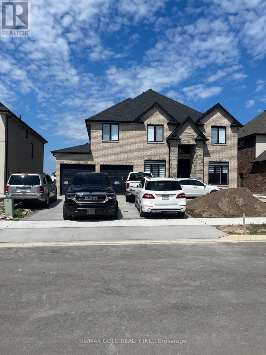 616 Marche St, Lakeshore, ON N8L 0K4