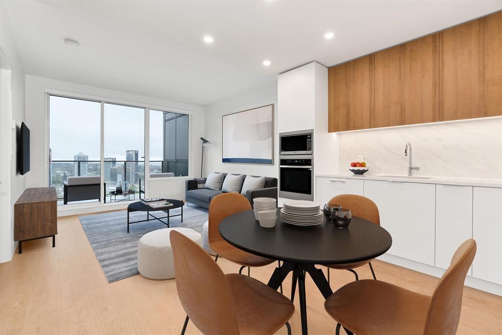 13359 Old Yale Road Unit 2303, Surrey, BC V3T 0S4
