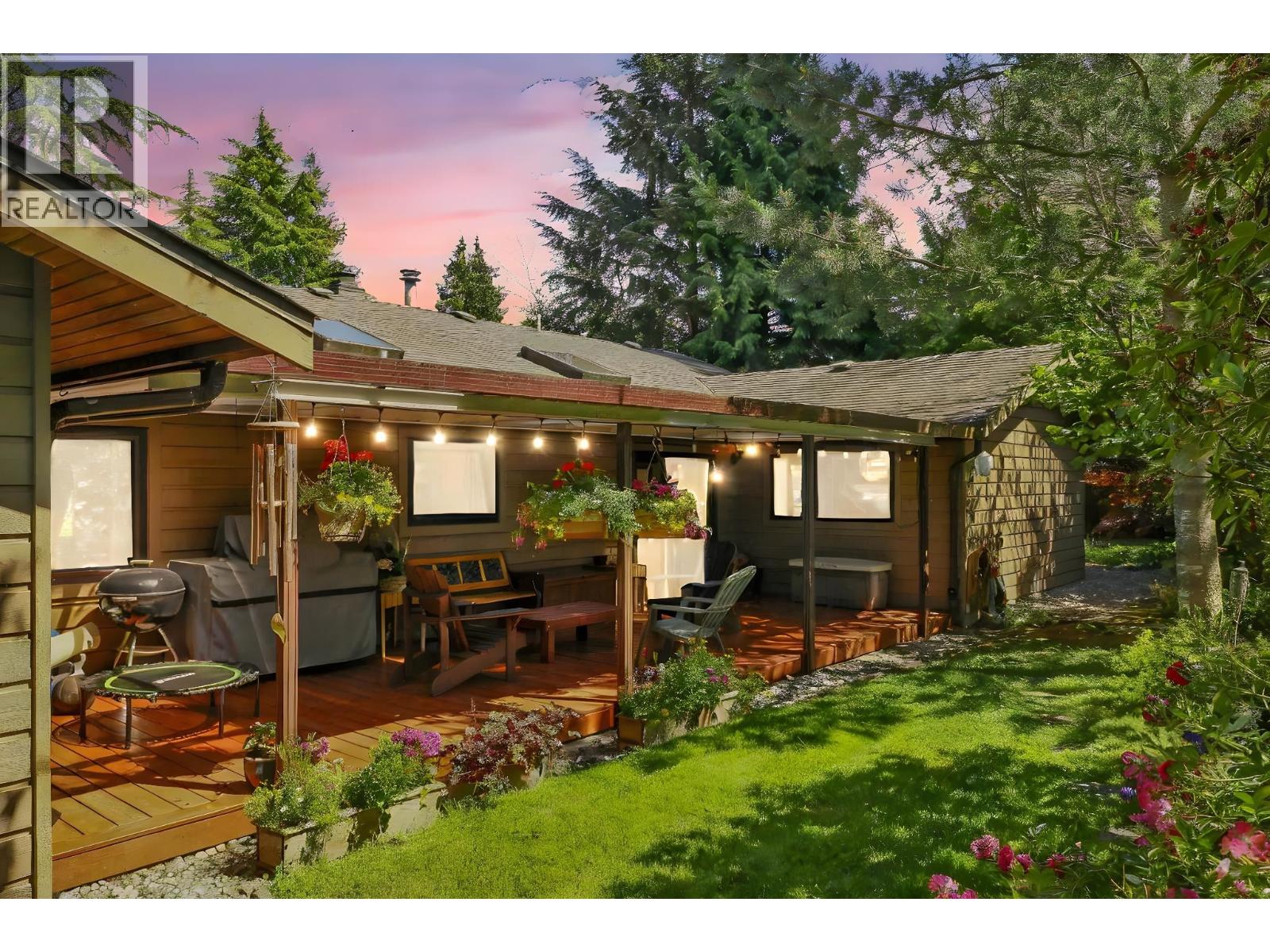 567 Tralee Pl, Delta, BC V4M 3V7
